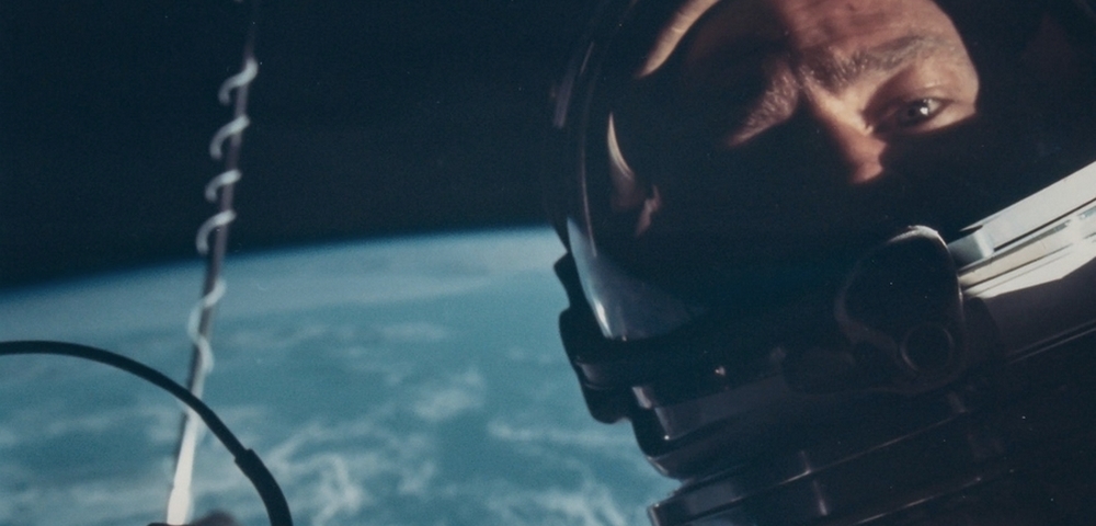 La NASA vende el primer selfie espacial de la historia